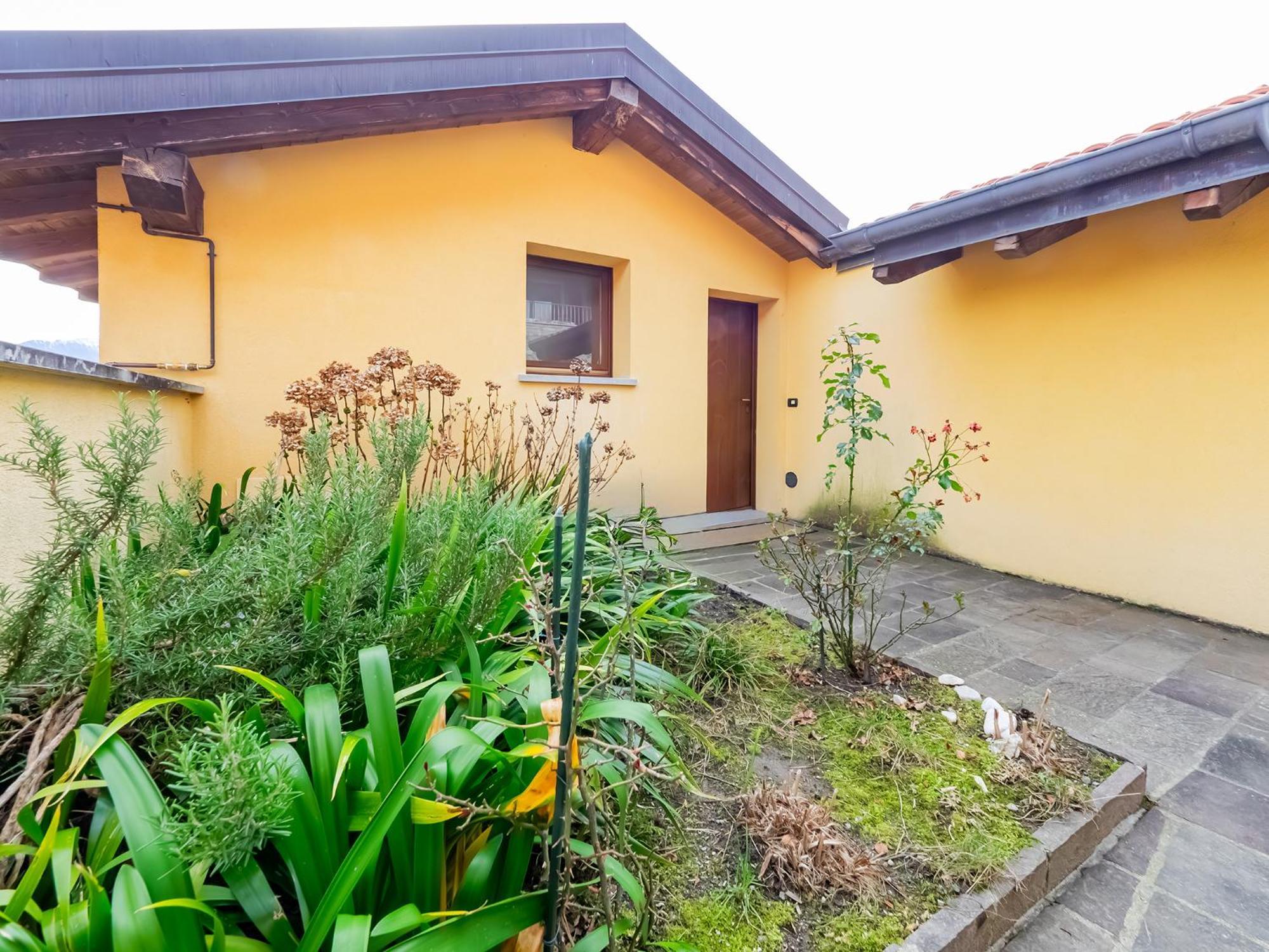 Rododendro House Relax Apartamento Morbio Exterior foto